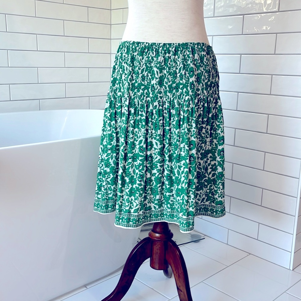 MAX STUDIO Floral Emerald Green Skirt